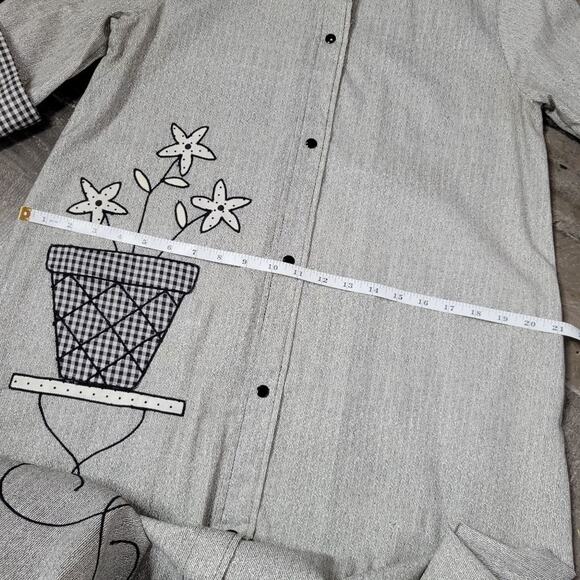 Vintage 1970s Flower Pot Pocket Gingham Dress, size Large - Picture 11 of 12